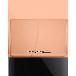 MAC Shadescents Fragrance in Crème D'Nude
